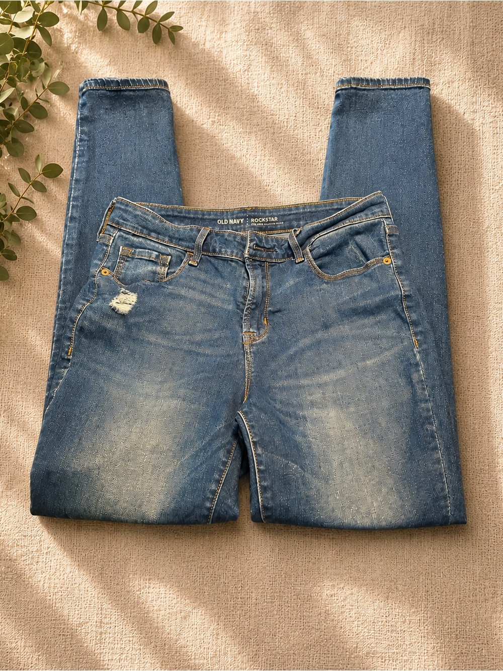 Old Navy Distressed Blue Skinny Jeans